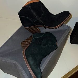 Lucky brand black heeled booties